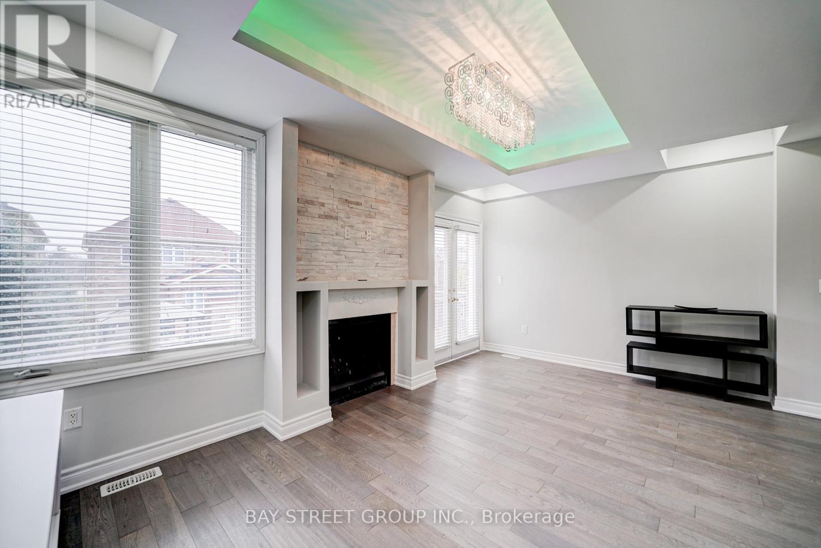 51 Woodville Drive, Vaughan, Ontario  L6A 4A9 - Photo 21 - N12202982