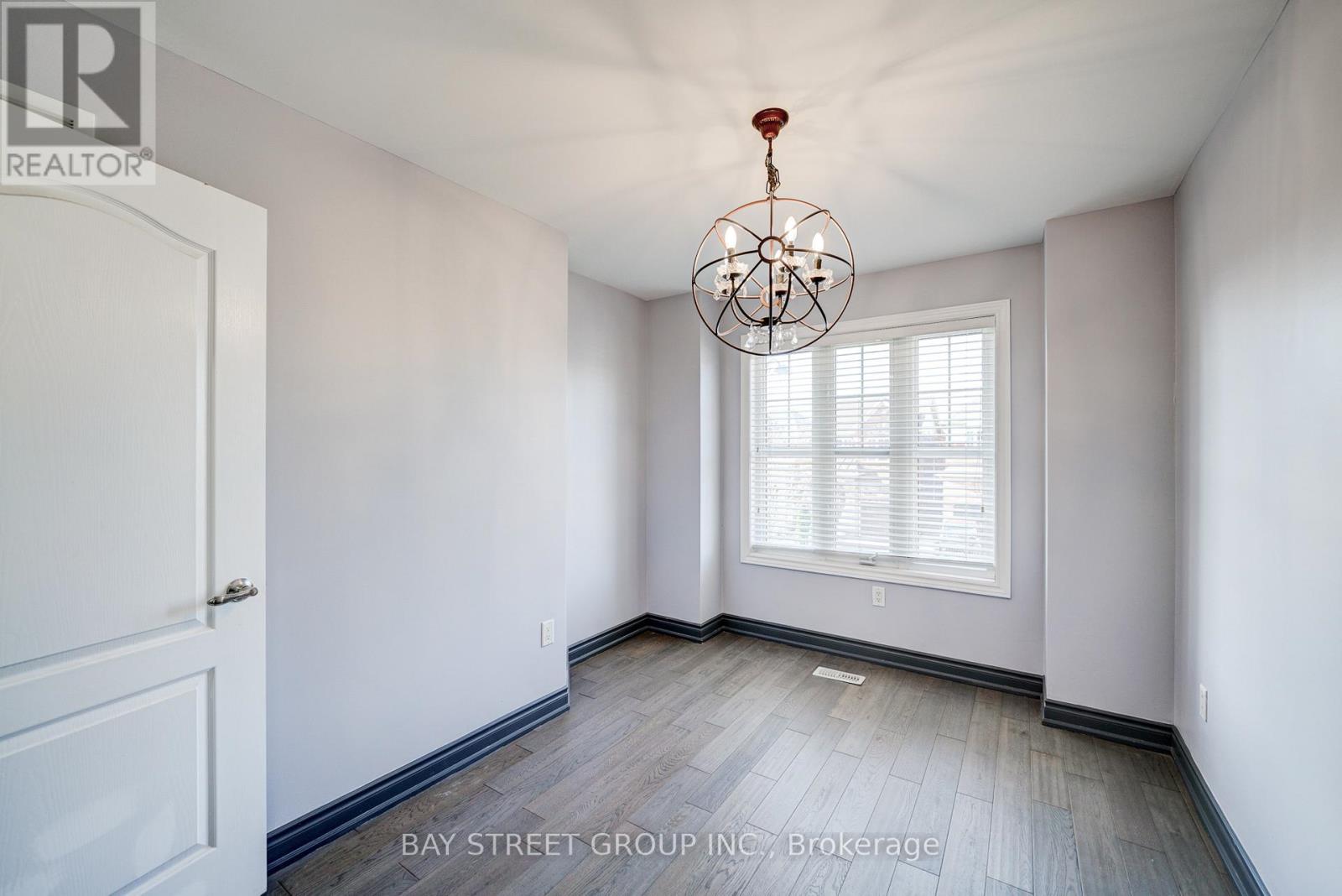 51 Woodville Drive, Vaughan, Ontario  L6A 4A9 - Photo 40 - N12202982