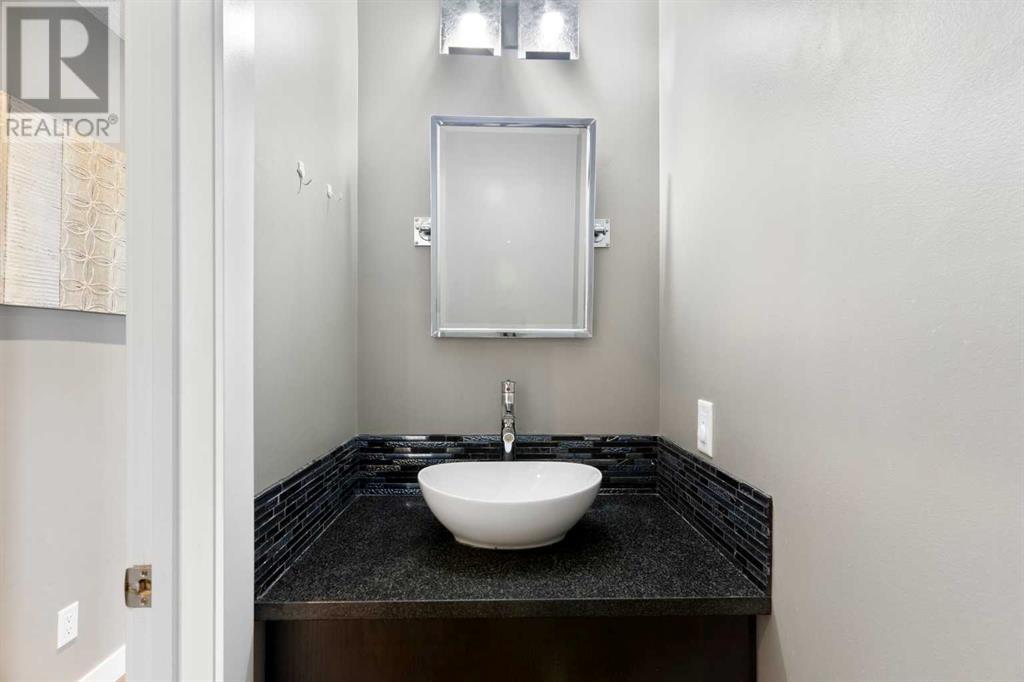 1396 Shawnee Road Sw, Calgary, Alberta  T2Y 2H1 - Photo 16 - A2222183