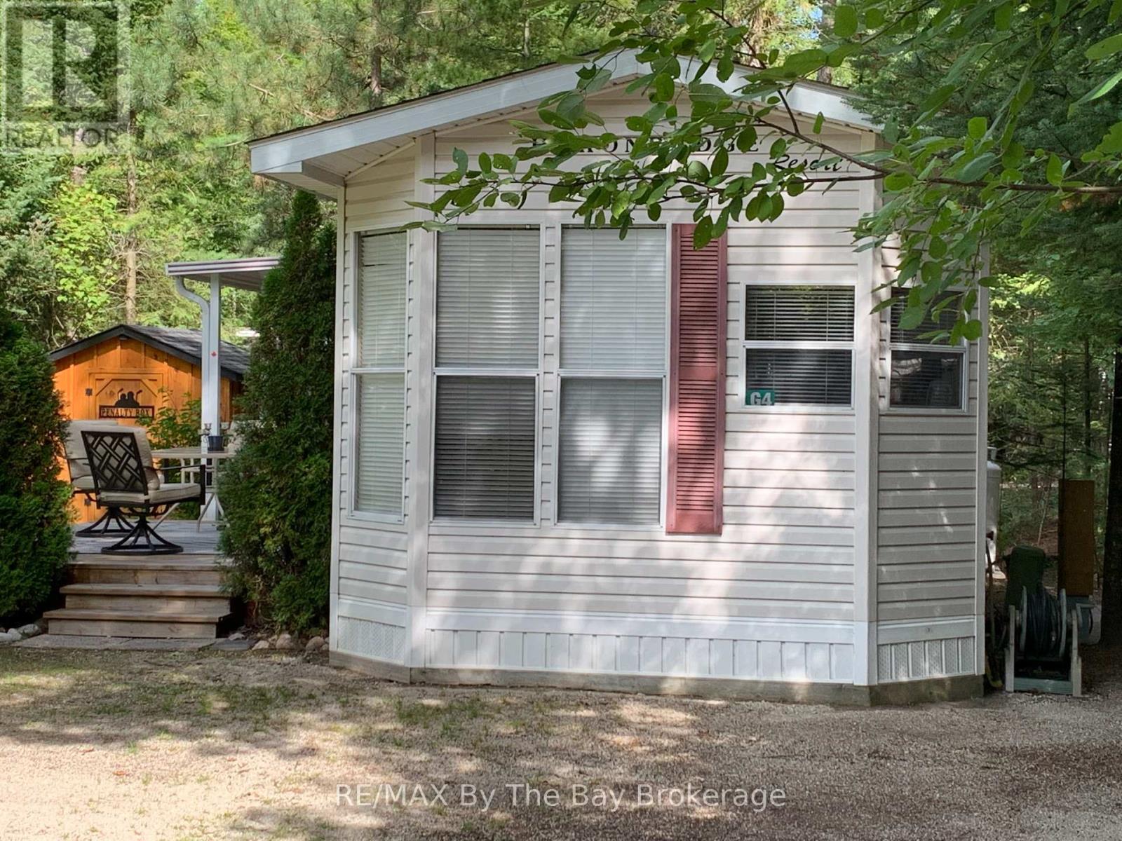G4 - 85 Theme Park Drive, Wasaga Beach, Ontario  L9Z 1X7 - Photo 25 - S12033686