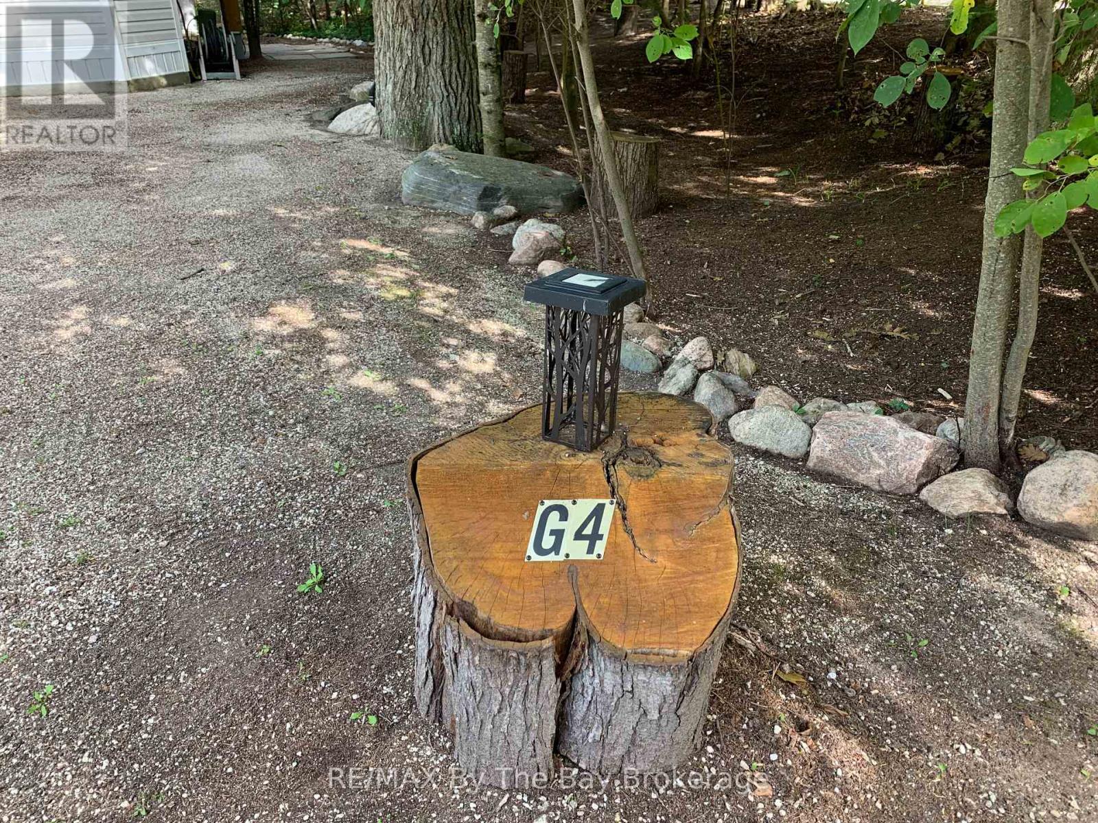 G4 - 85 Theme Park Drive, Wasaga Beach, Ontario  L9Z 1X7 - Photo 4 - S12033686
