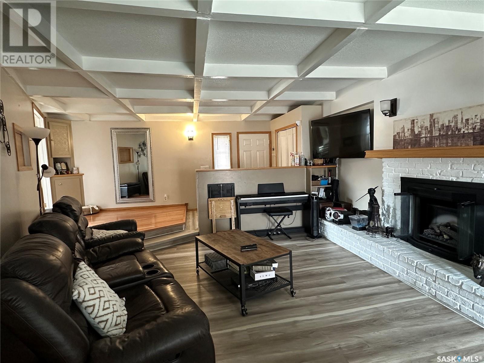 129 Birch Drive, Weyburn, Saskatchewan  S4H 0S6 - Photo 4 - SK008638