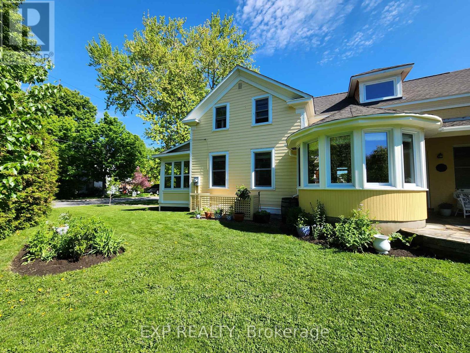 157 Church Street, Mississippi Mills, Ontario  K0A 1A0 - Photo 46 - X12104359