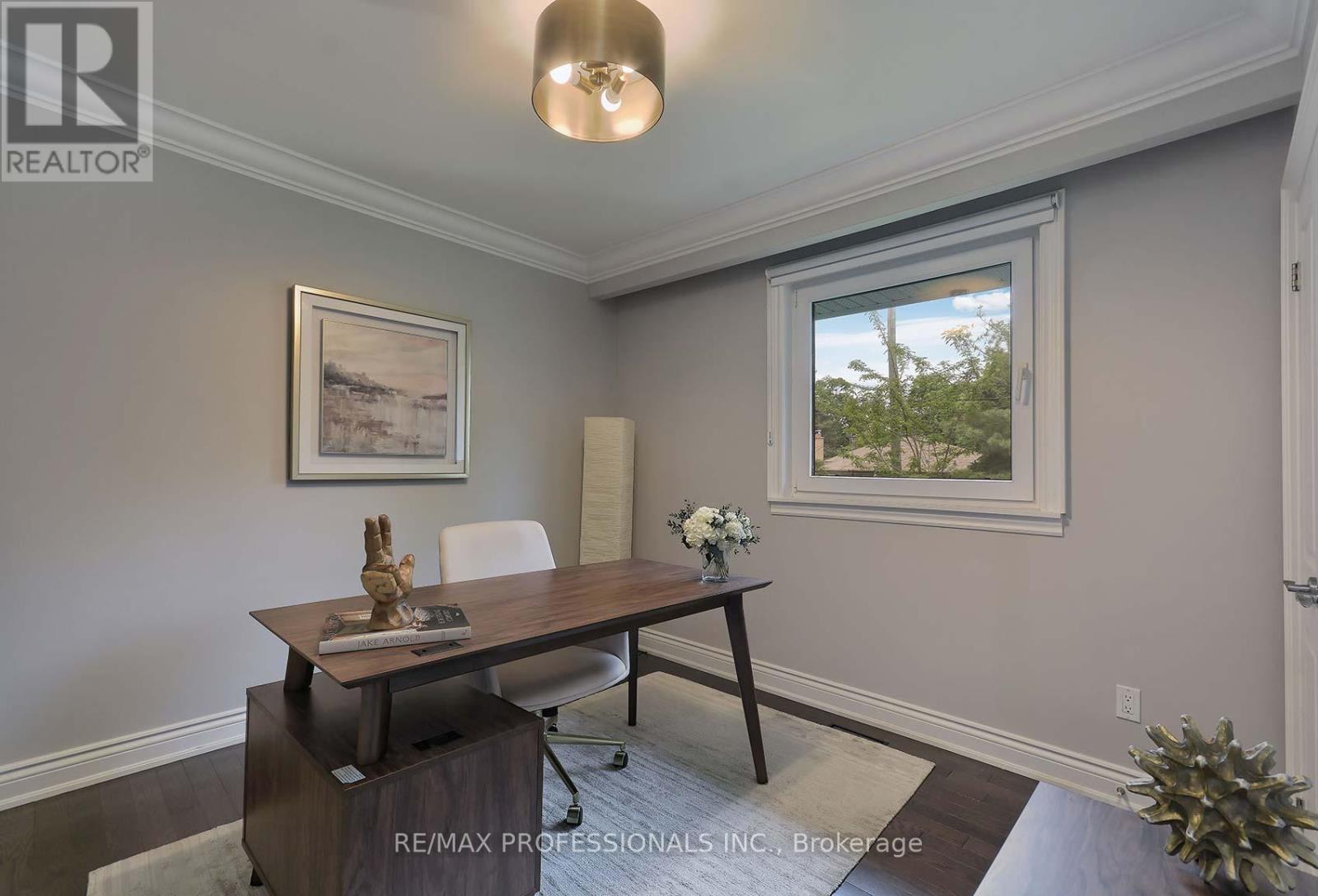 14 Aymarn Court, Toronto, Ontario  M9C 2G4 - Photo 29 - W12203002