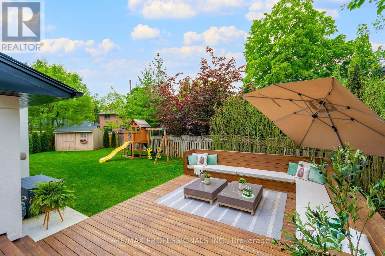 14 Aymarn Court, Toronto, Ontario  M9C 2G4 - Photo 41 - W12203002