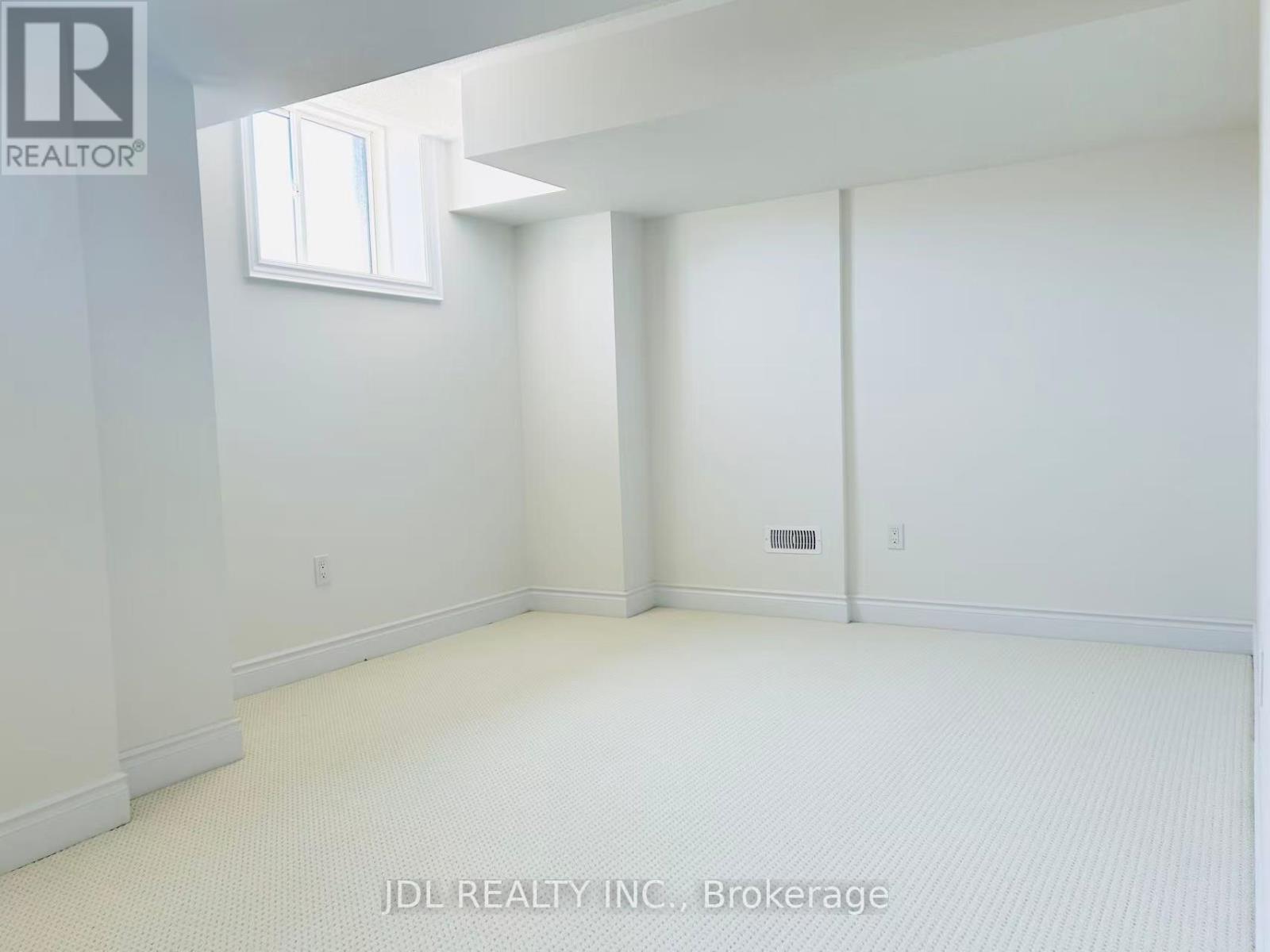 1268 Anthonia Trail, Oakville, Ontario  L6H 7Y6 - Photo 25 - W12203003