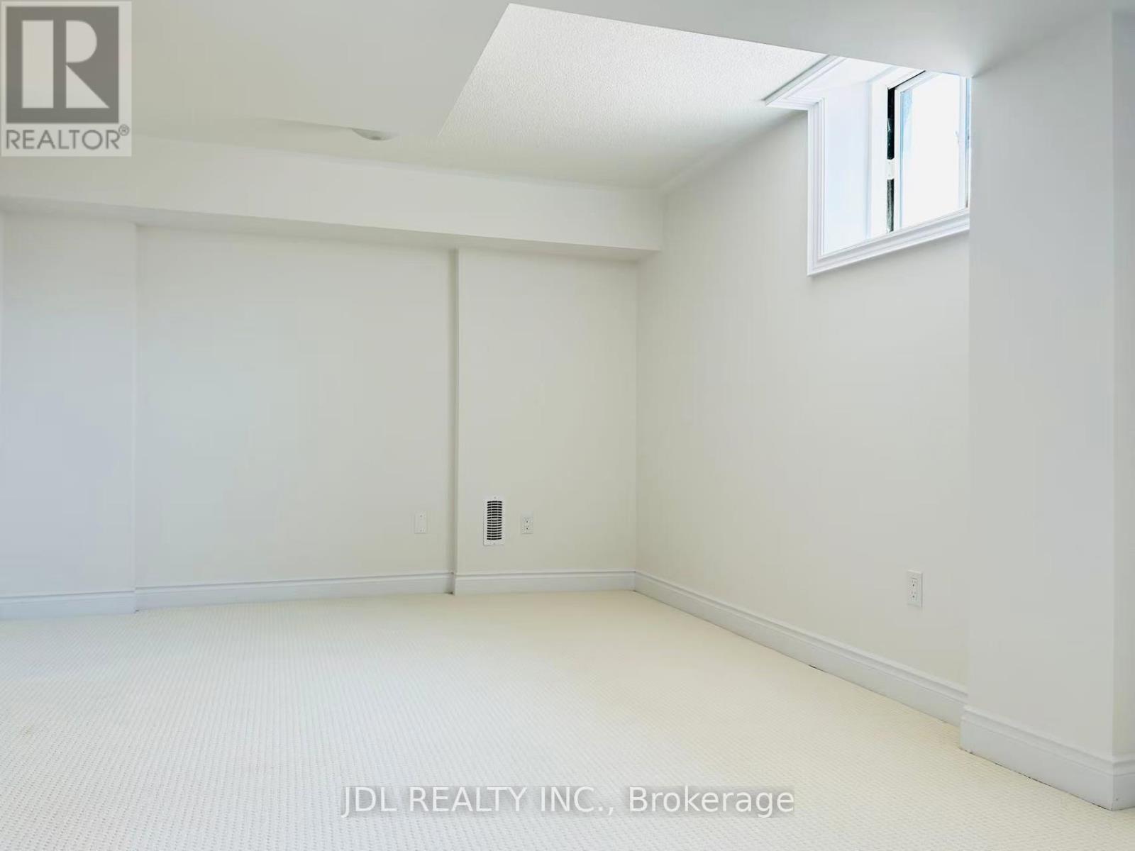 1268 Anthonia Trail, Oakville, Ontario  L6H 7Y6 - Photo 26 - W12203003