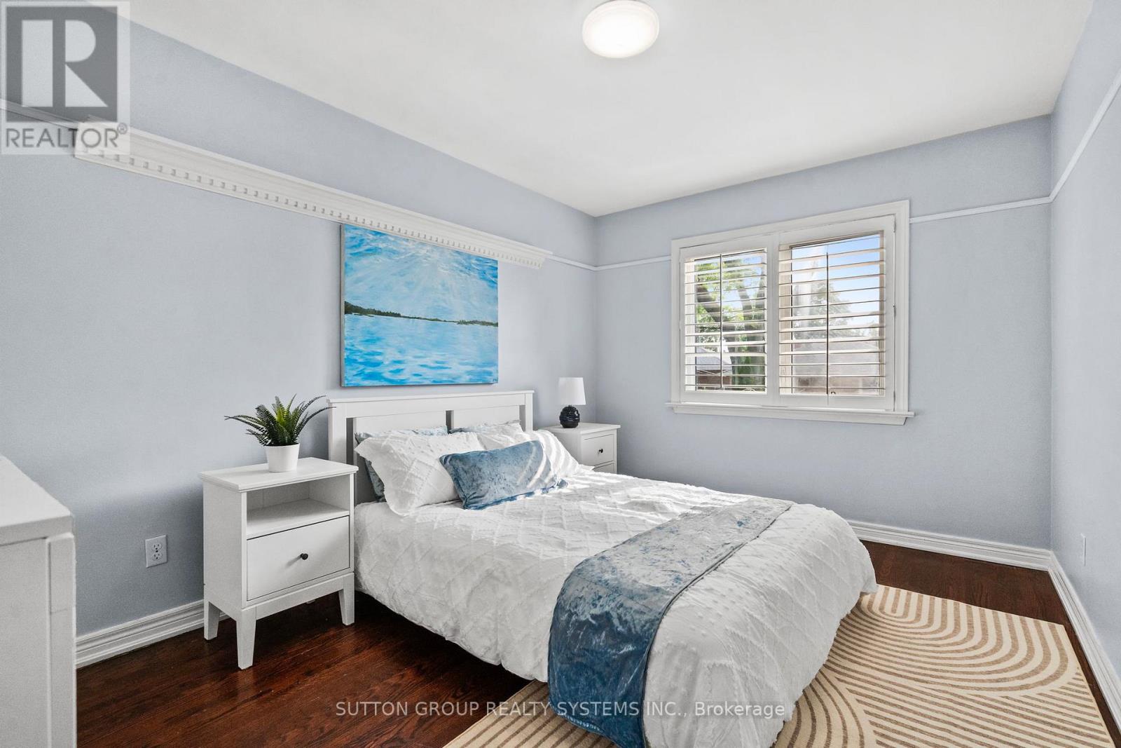 732 Royal York Road, Toronto (Stonegate-Queensway), Ontario  M8Y 2T6 - Photo 14 - W12203021