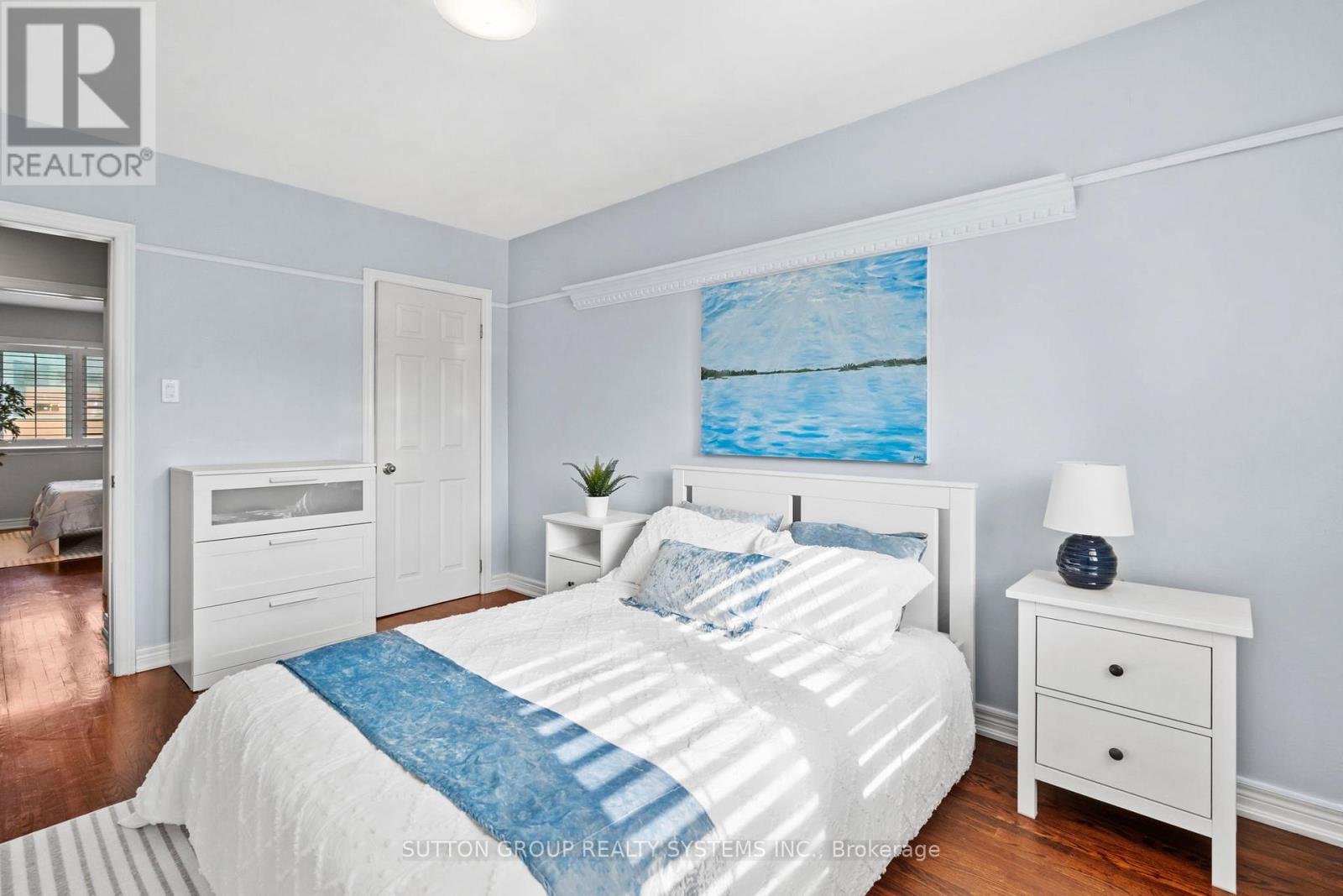 732 Royal York Road, Toronto, Ontario  M8Y 2T6 - Photo 15 - W12203021