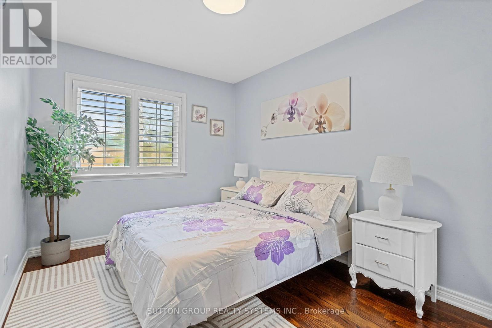 732 Royal York Road, Toronto, Ontario  M8Y 2T6 - Photo 17 - W12203021