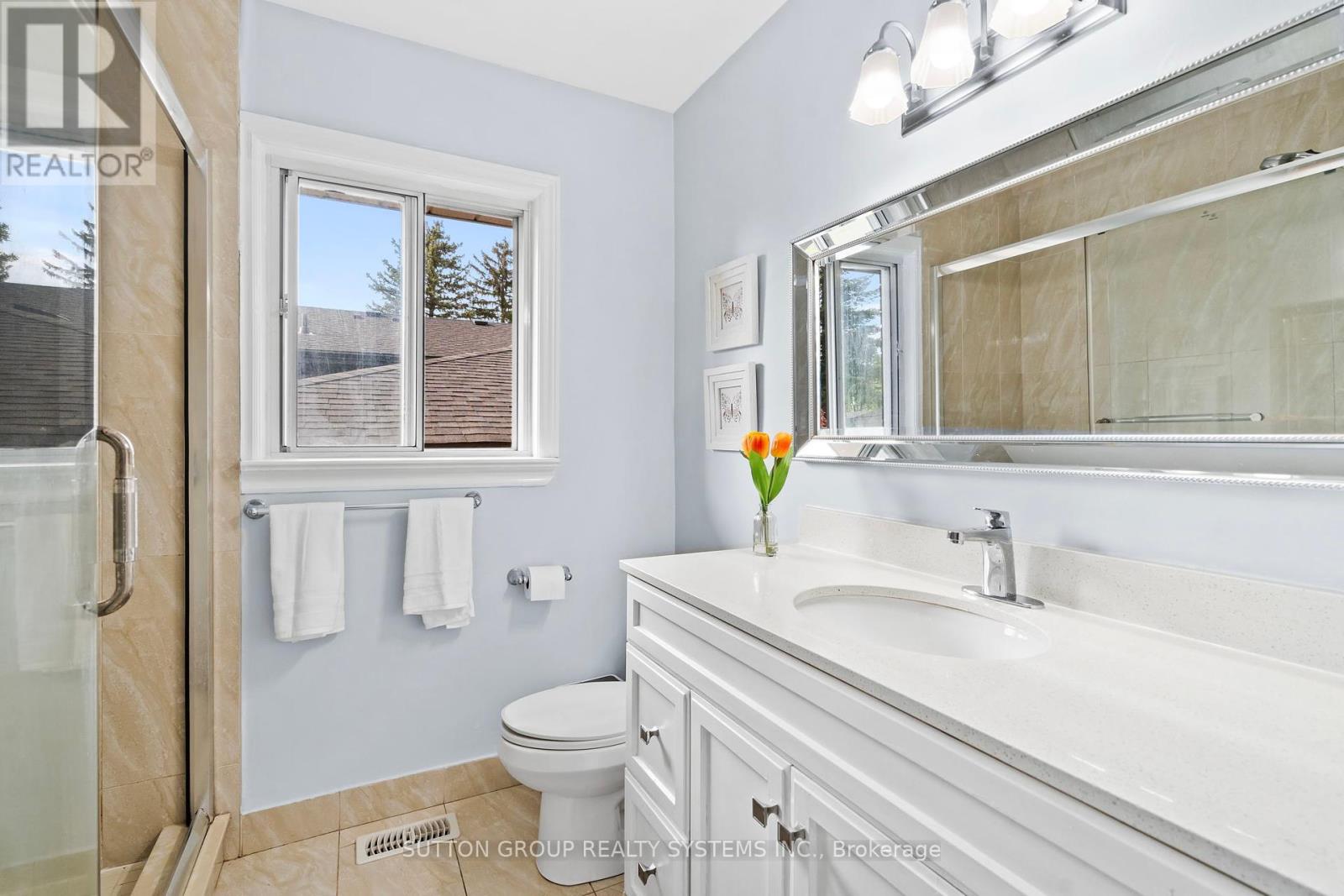 732 Royal York Road, Toronto, Ontario  M8Y 2T6 - Photo 24 - W12203021