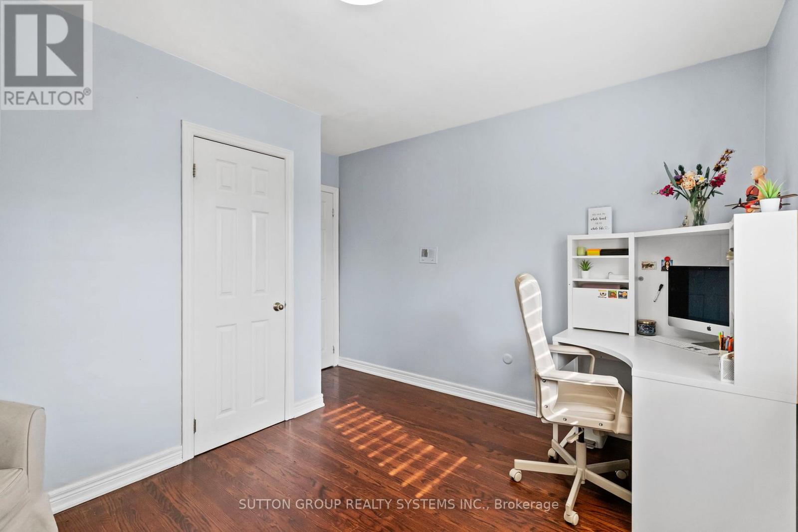 732 Royal York Road, Toronto, Ontario  M8Y 2T6 - Photo 27 - W12203021