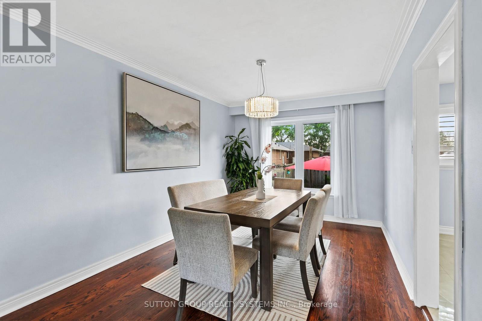 732 Royal York Road, Toronto, Ontario  M8Y 2T6 - Photo 8 - W12203021