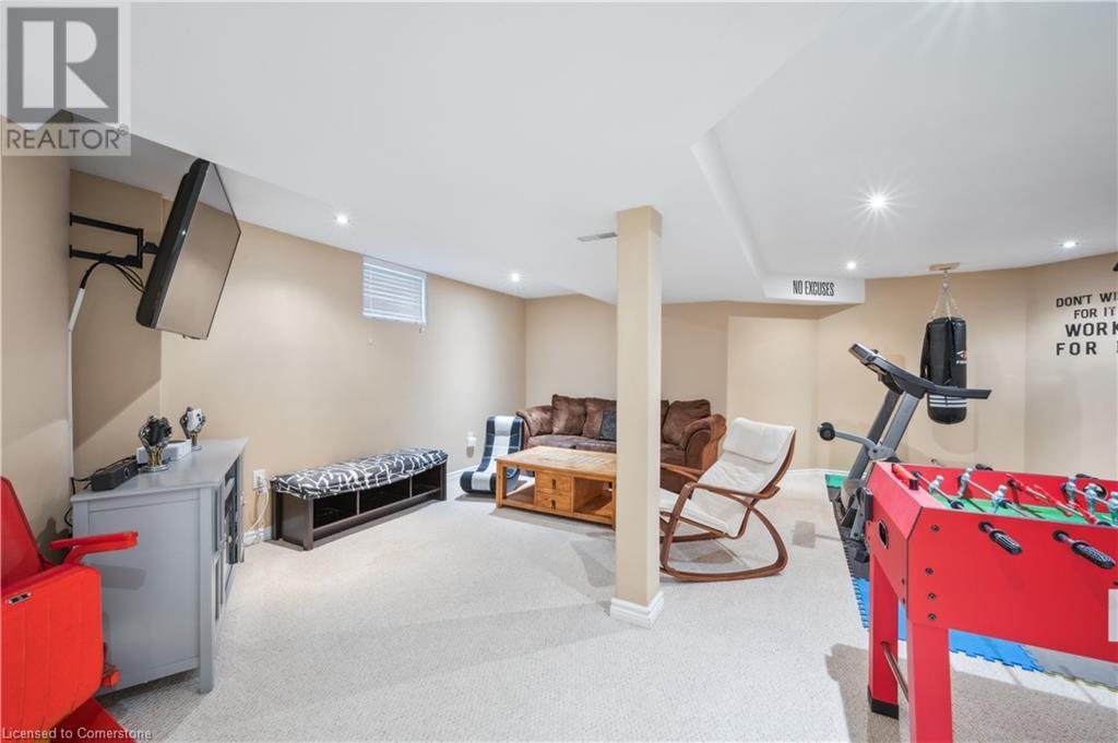 904 Rush Meadow Court, Kitchener, Ontario  N2R 1K9 - Photo 29 - 40730920
