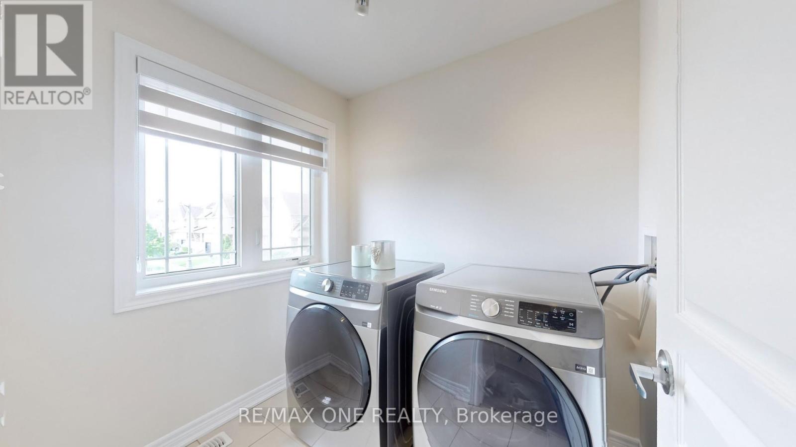 22 Bostock Drive, Georgina, Ontario  L4P 0C2 - Photo 24 - N12201146