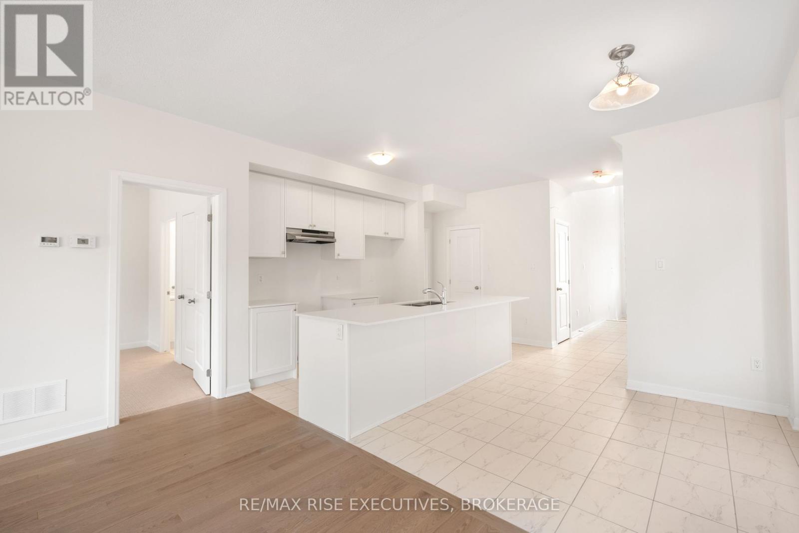 128 Gildersleeve Boulevard, Loyalist, Ontario  K0H 1G0 - Photo 8 - X12203082