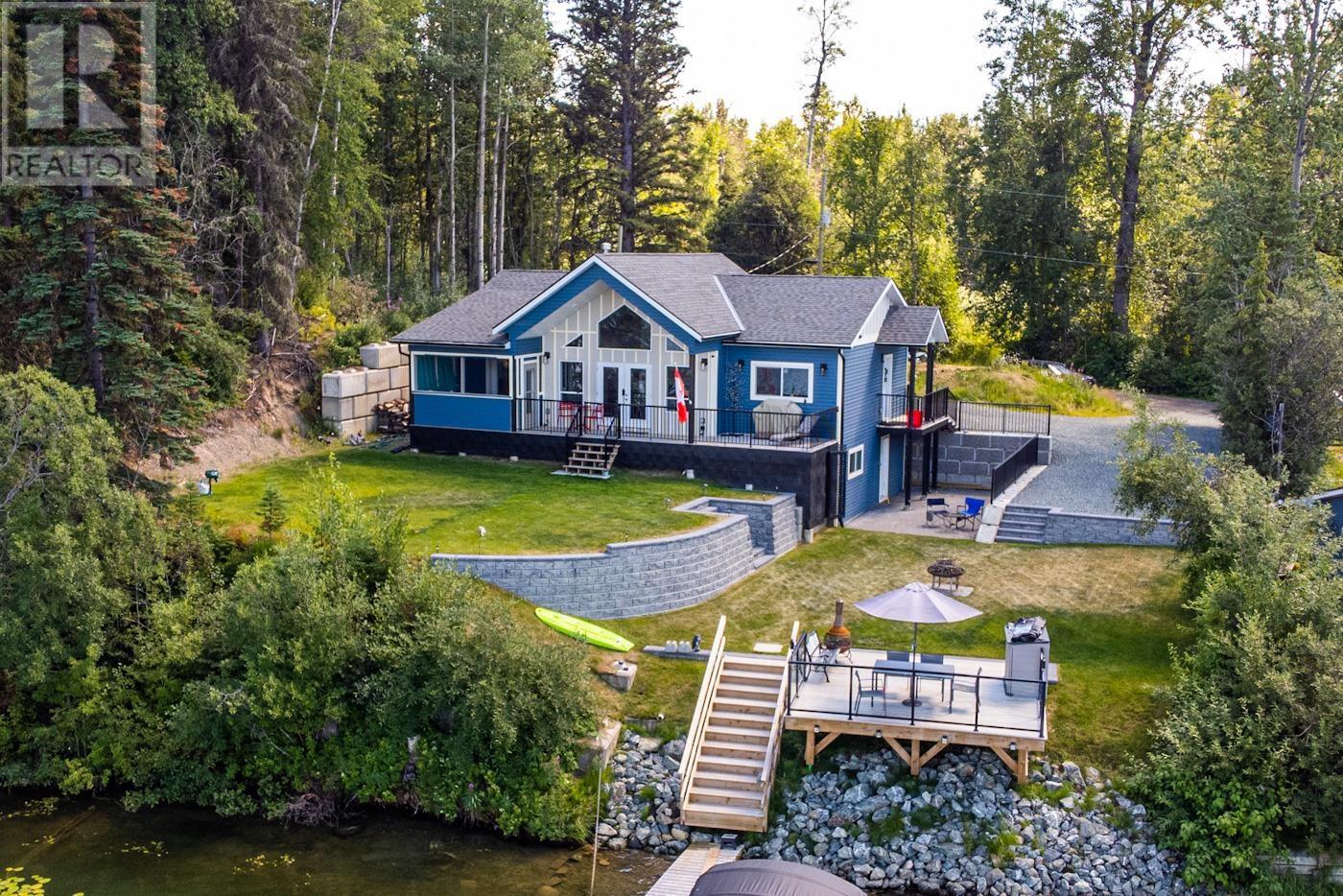 28030 Joellen Road, Prince George, British Columbia  V2K 5N1 - Photo 1 - R3011194