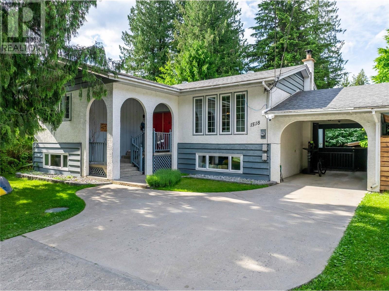 1518 Nichol Road, Revelstoke, British Columbia  V0E 2S1 - Photo 2 - 10342962