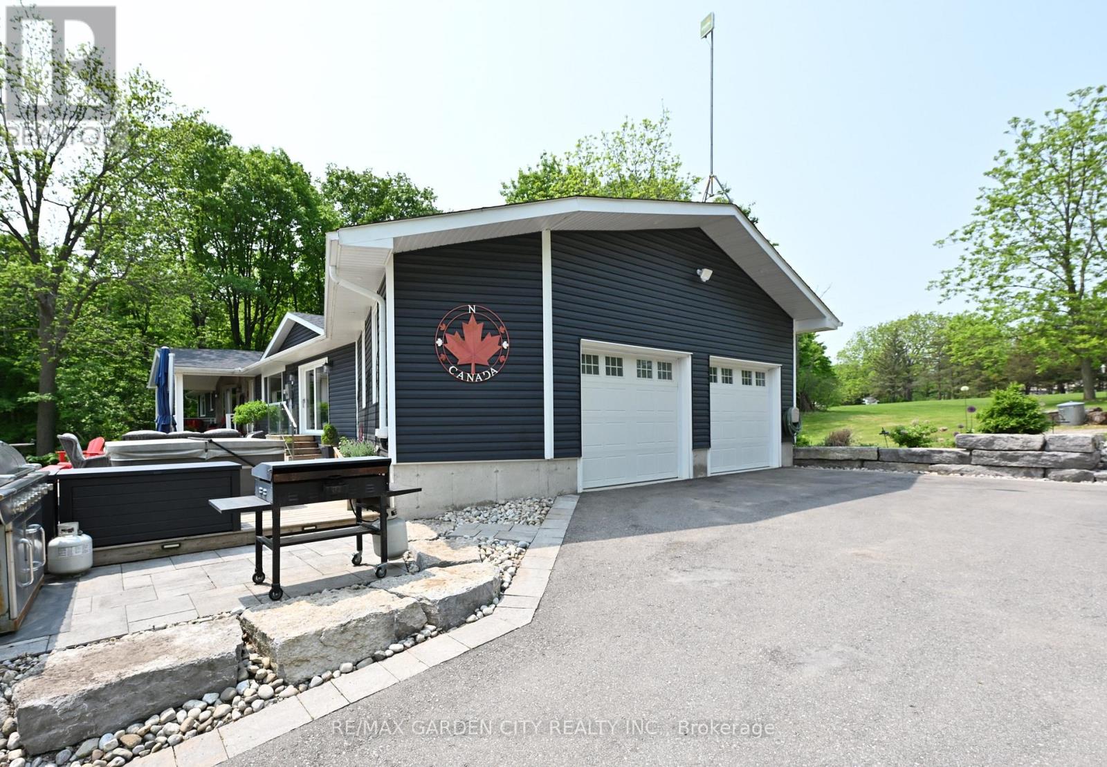 4030 Mountainview Road, Lincoln, Ontario  L3J 2C8 - Photo 11 - X12202992