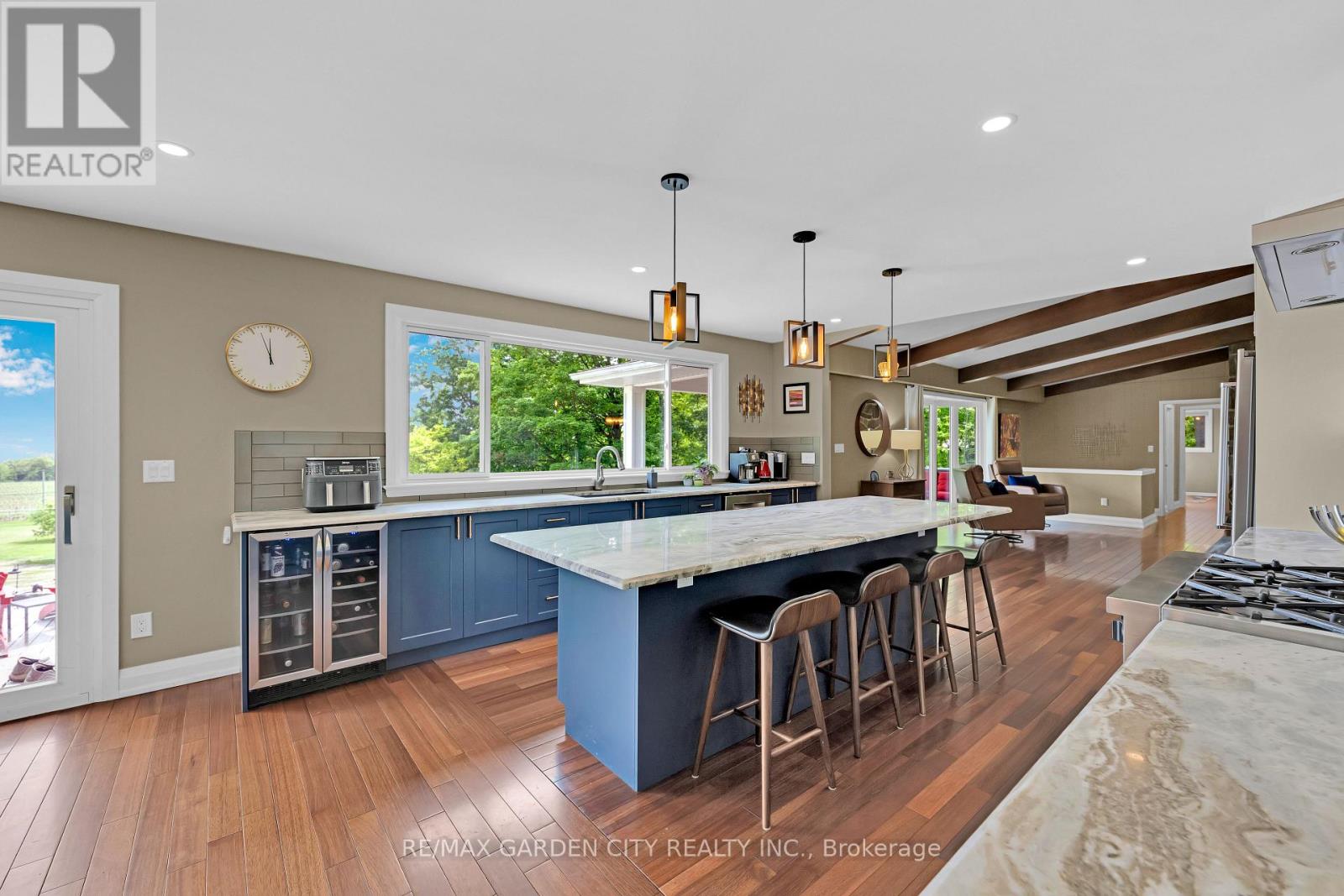 4030 Mountainview Road, Lincoln, Ontario  L3J 2C8 - Photo 15 - X12202992