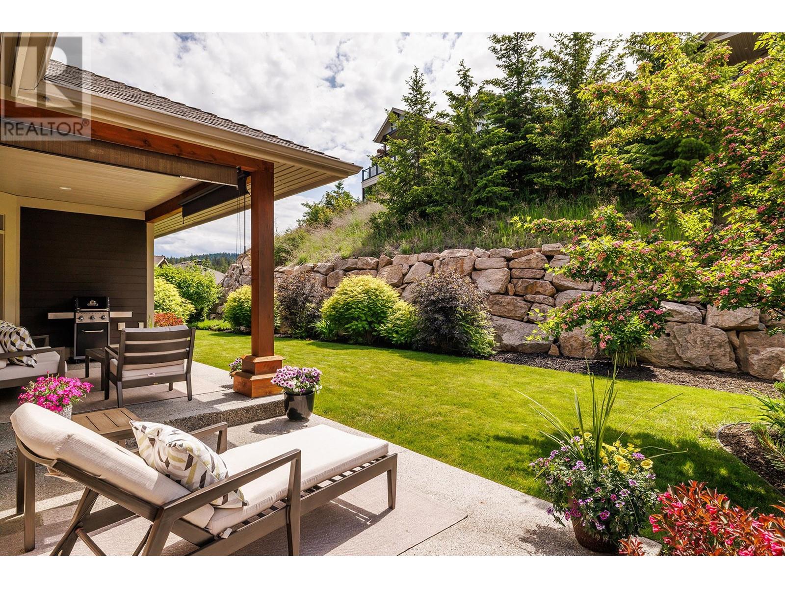 Property at 428 Longspoon Drive image 3