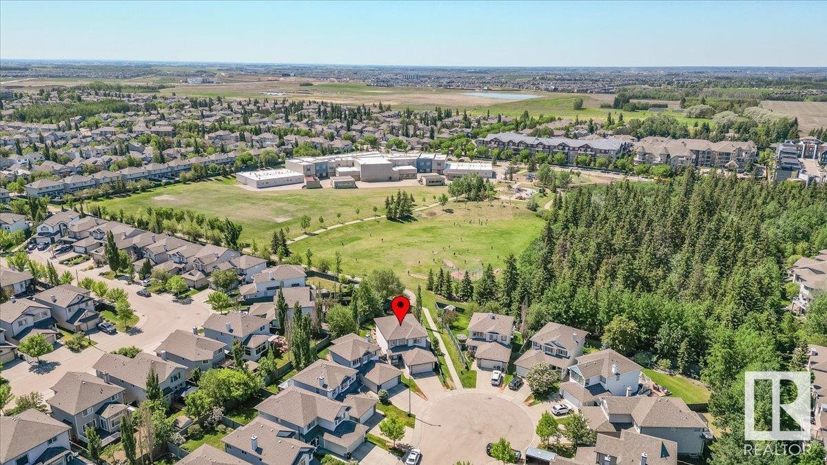 1717 Robertson Pl Sw, Edmonton, Alberta  T6W 1H8 - Photo 3 - E4440940