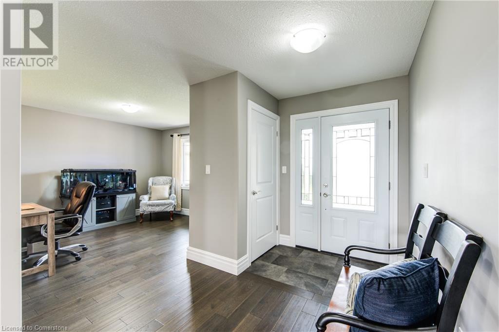 250 Krotz Street W, Listowel, Ontario  N4W 0E1 - Photo 5 - 40738280