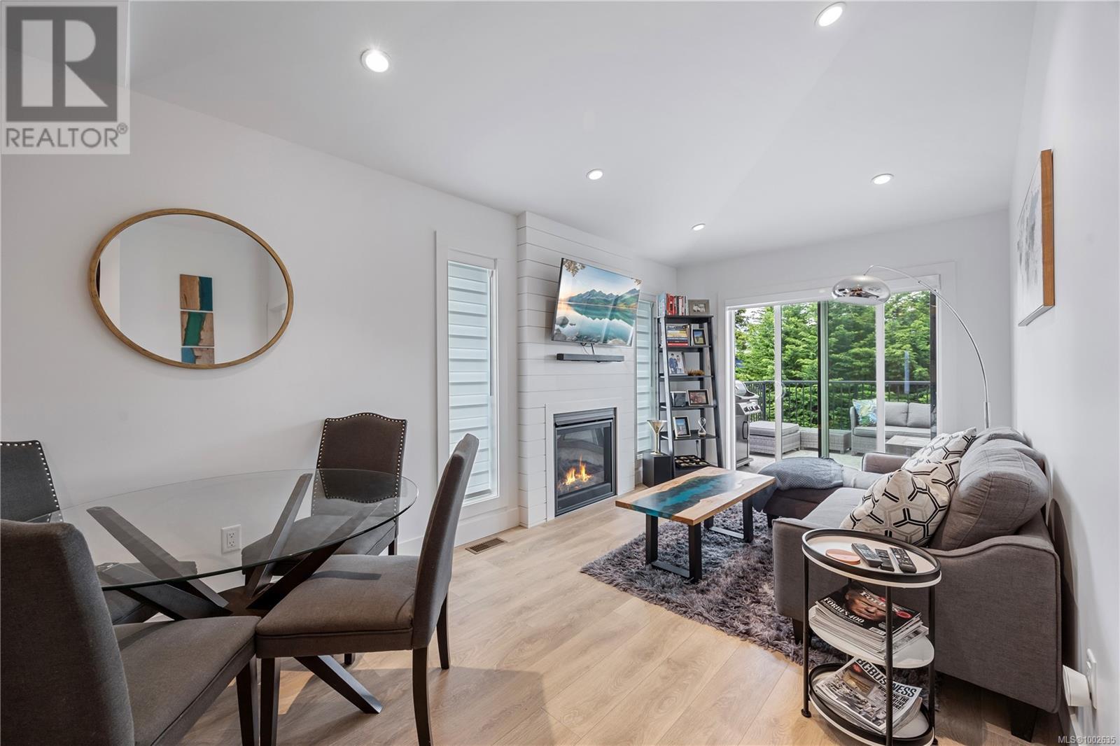 624 First St, Nanaimo, British Columbia  V9R 1Z2 - Photo 10 - 1002635