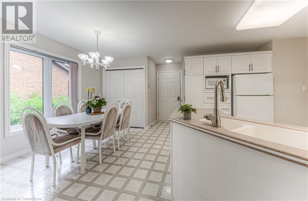 416 Forestlawn Road, Waterloo, Ontario  N2K 2J6 - Photo 15 - 40736292