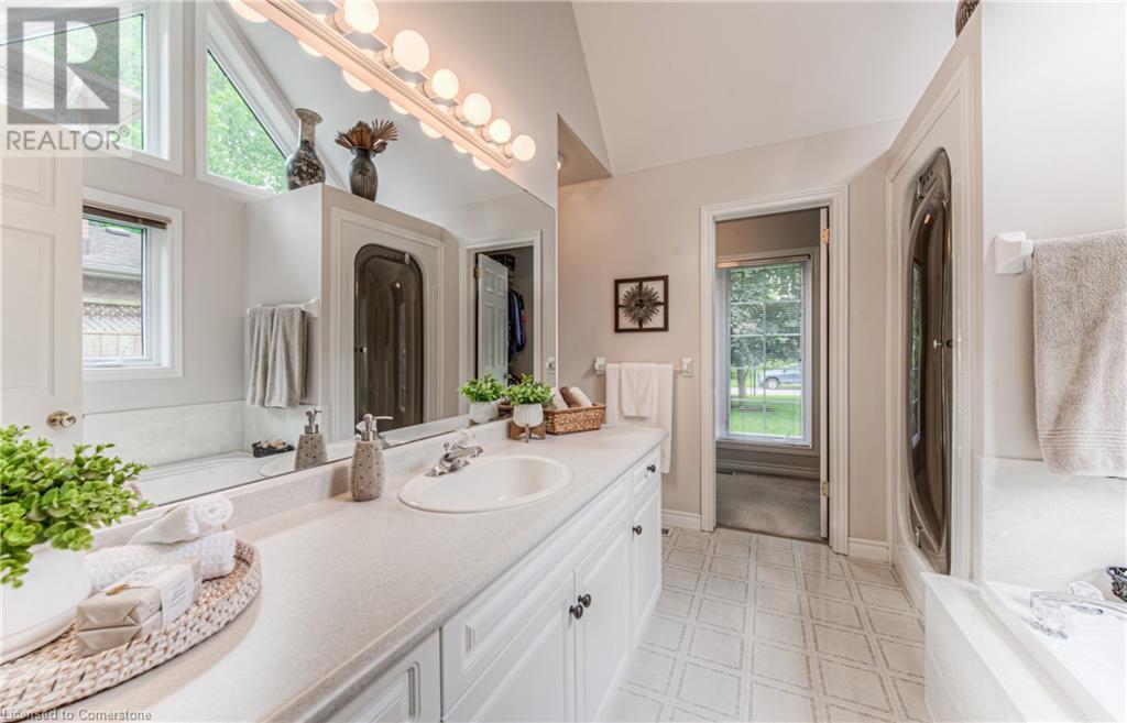 416 Forestlawn Road, Waterloo, Ontario  N2K 2J6 - Photo 27 - 40736292