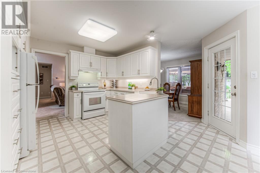 416 Forestlawn Road, Waterloo, Ontario  N2K 2J6 - Photo 17 - 40736292