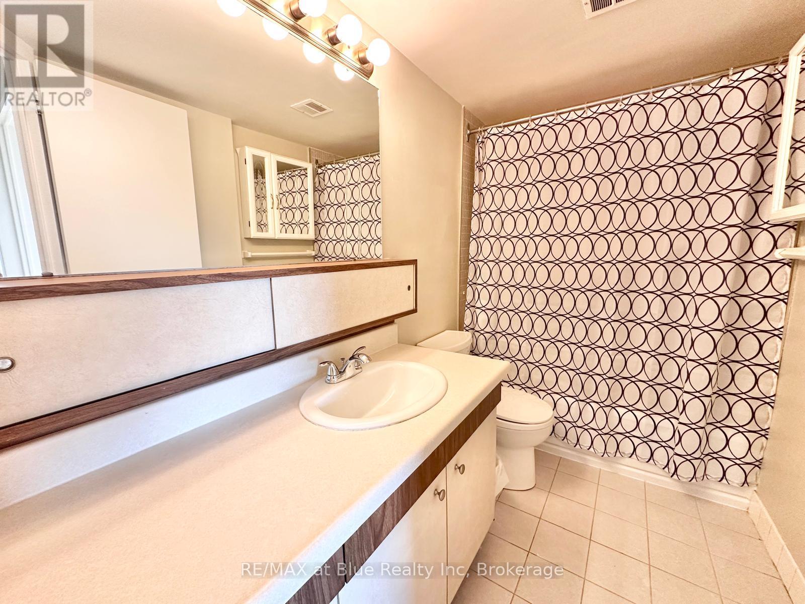 502 - 15 Towering Heights Boulevard, St. Catharines, Ontario  L2T 3G7 - Photo 28 - X12203139