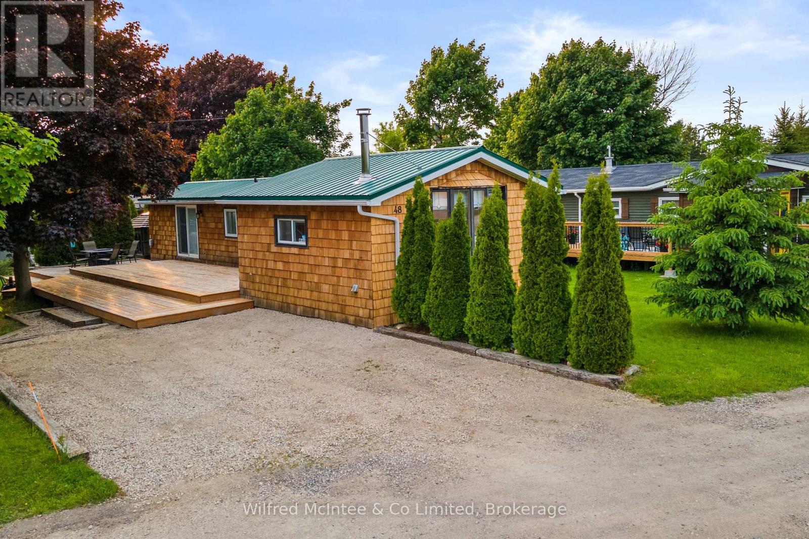 48 Maplewood Boulevard, Kincardine, Ontario  N0G 2T0 - Photo 3 - X12203163