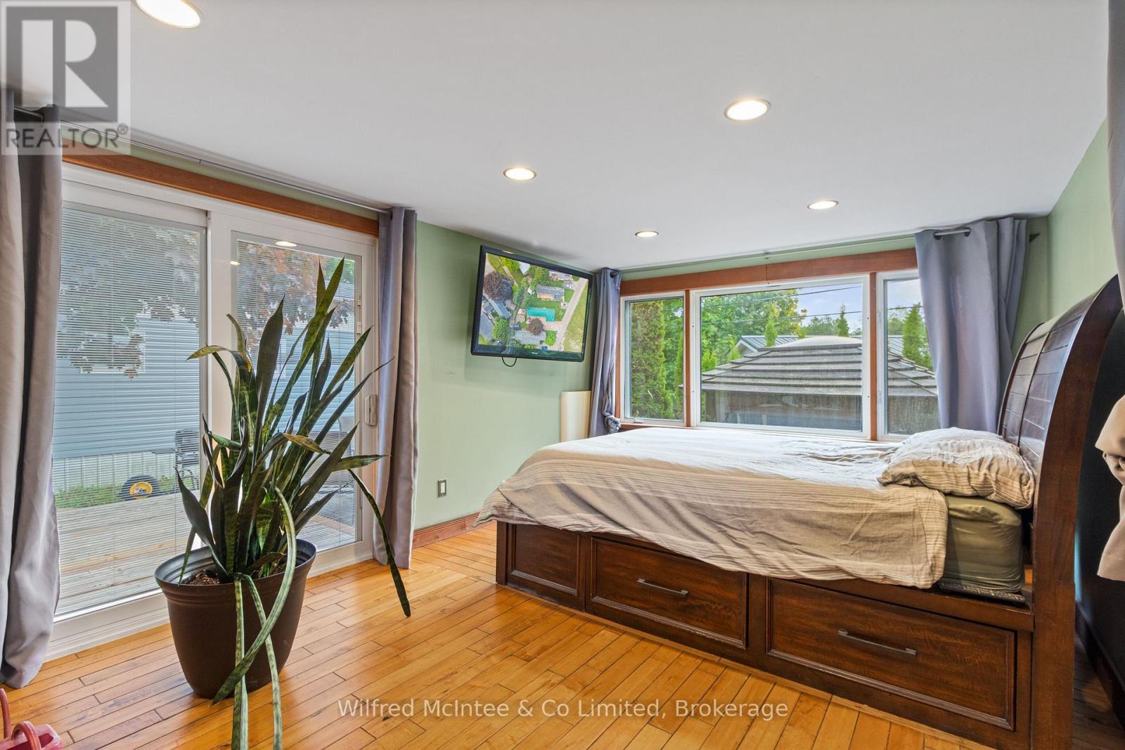 48 Maplewood Boulevard, Kincardine, Ontario  N0G 2T0 - Photo 32 - X12203163