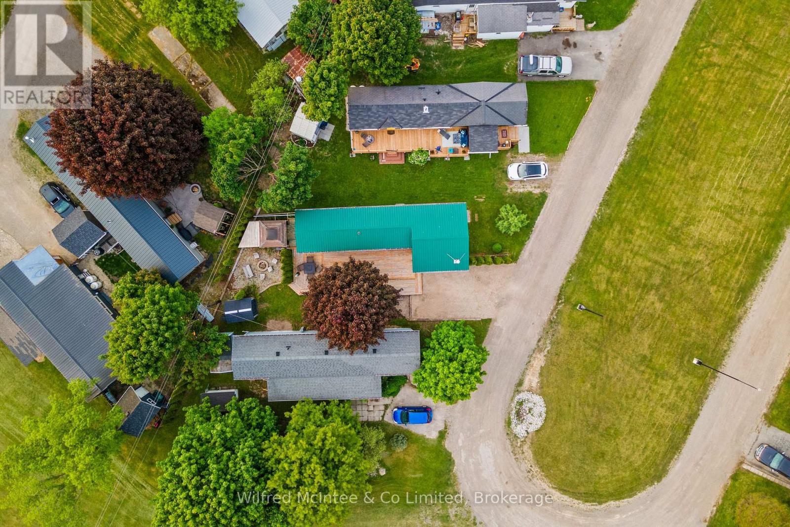 48 Maplewood Boulevard, Kincardine, Ontario  N0G 2T0 - Photo 47 - X12203163