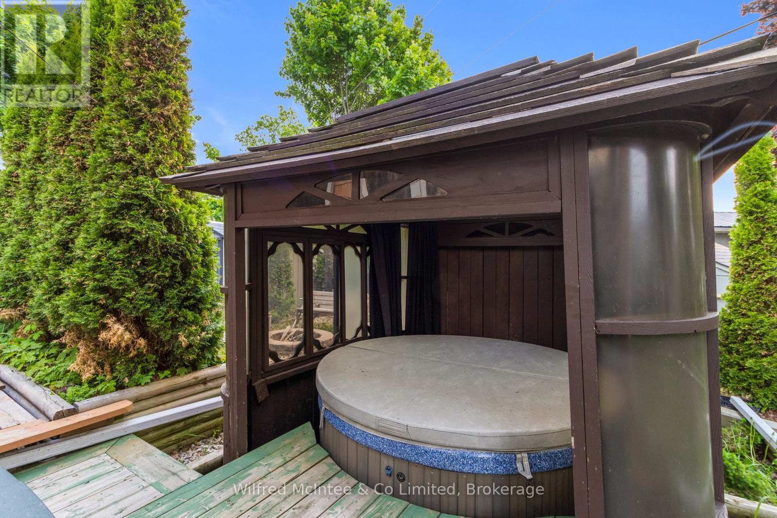 48 Maplewood Boulevard, Kincardine, Ontario  N0G 2T0 - Photo 6 - X12203163