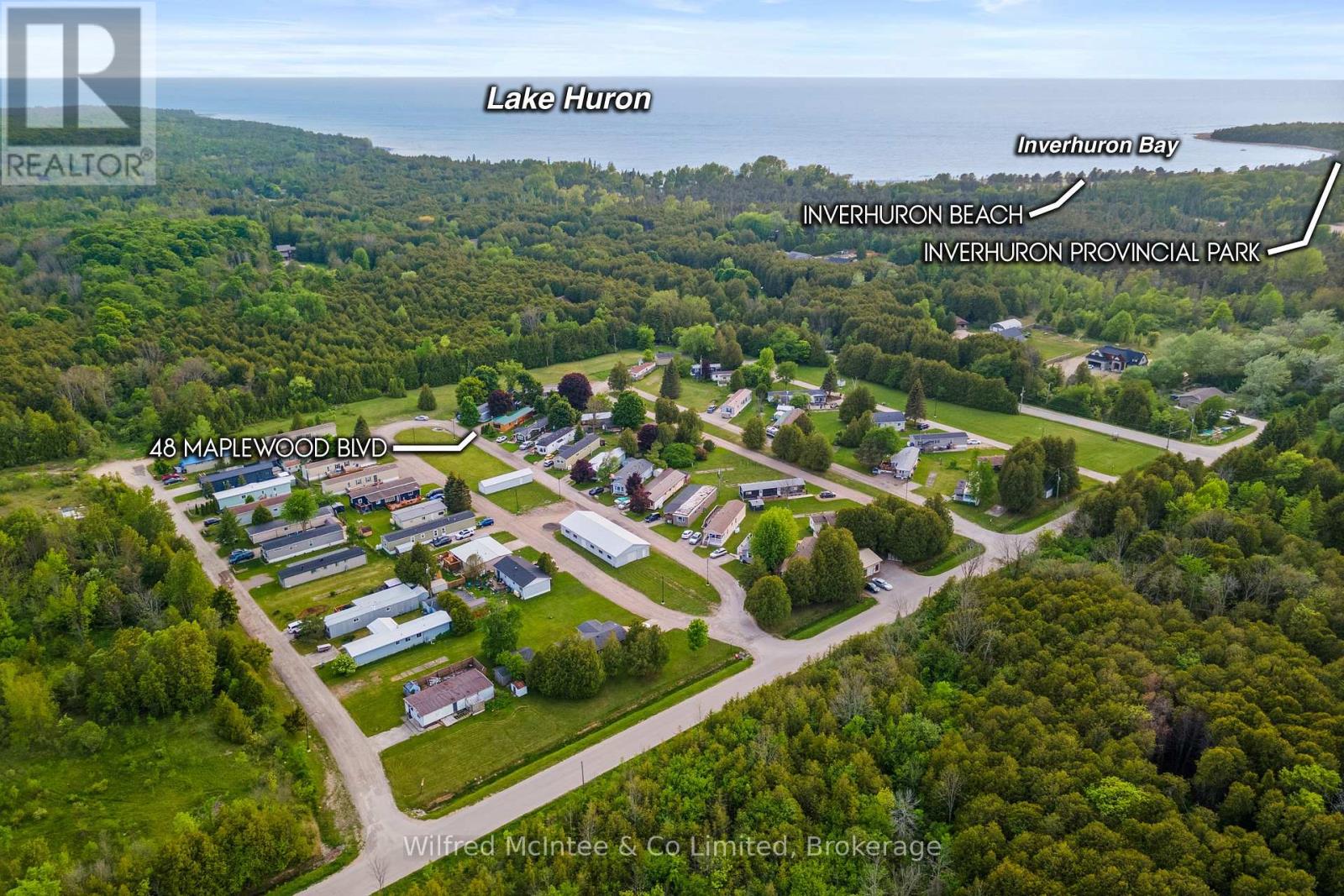 48 Maplewood Boulevard, Kincardine, Ontario  N0G 2T0 - Photo 9 - X12203163