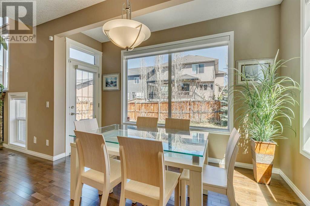 8 Aspen Stone Court Sw, Calgary, Alberta  T3H 0L6 - Photo 9 - A2216476