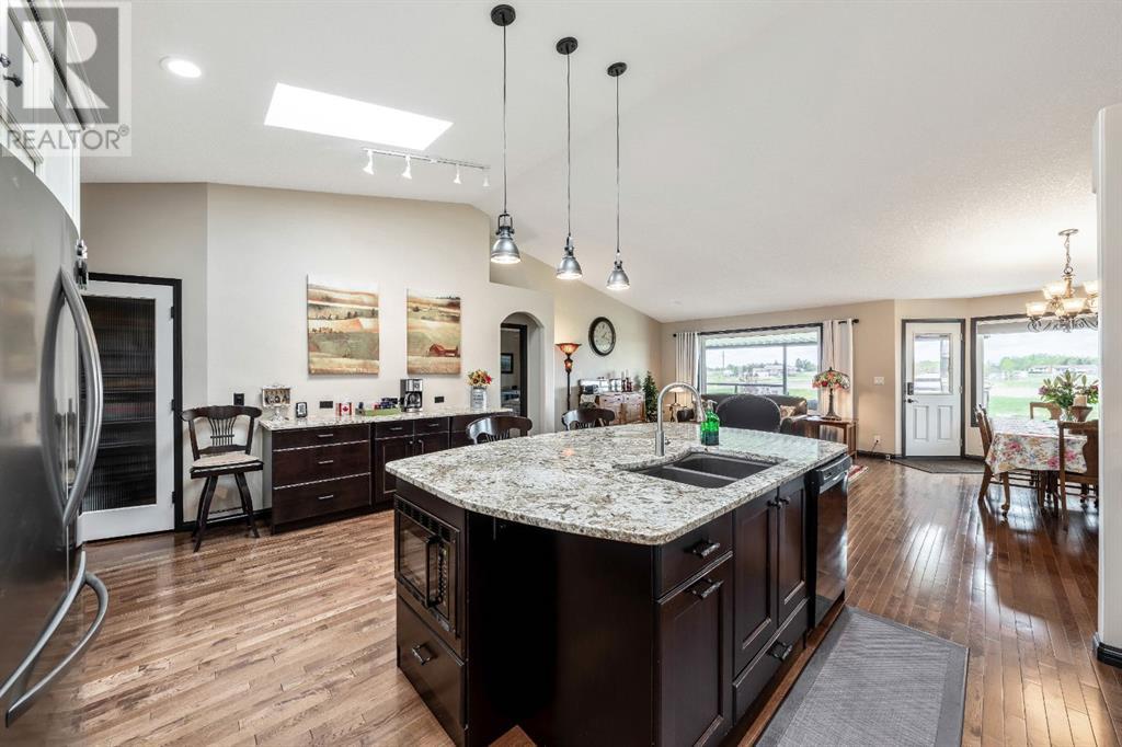 Property at 235161 Range Road 275 image 2