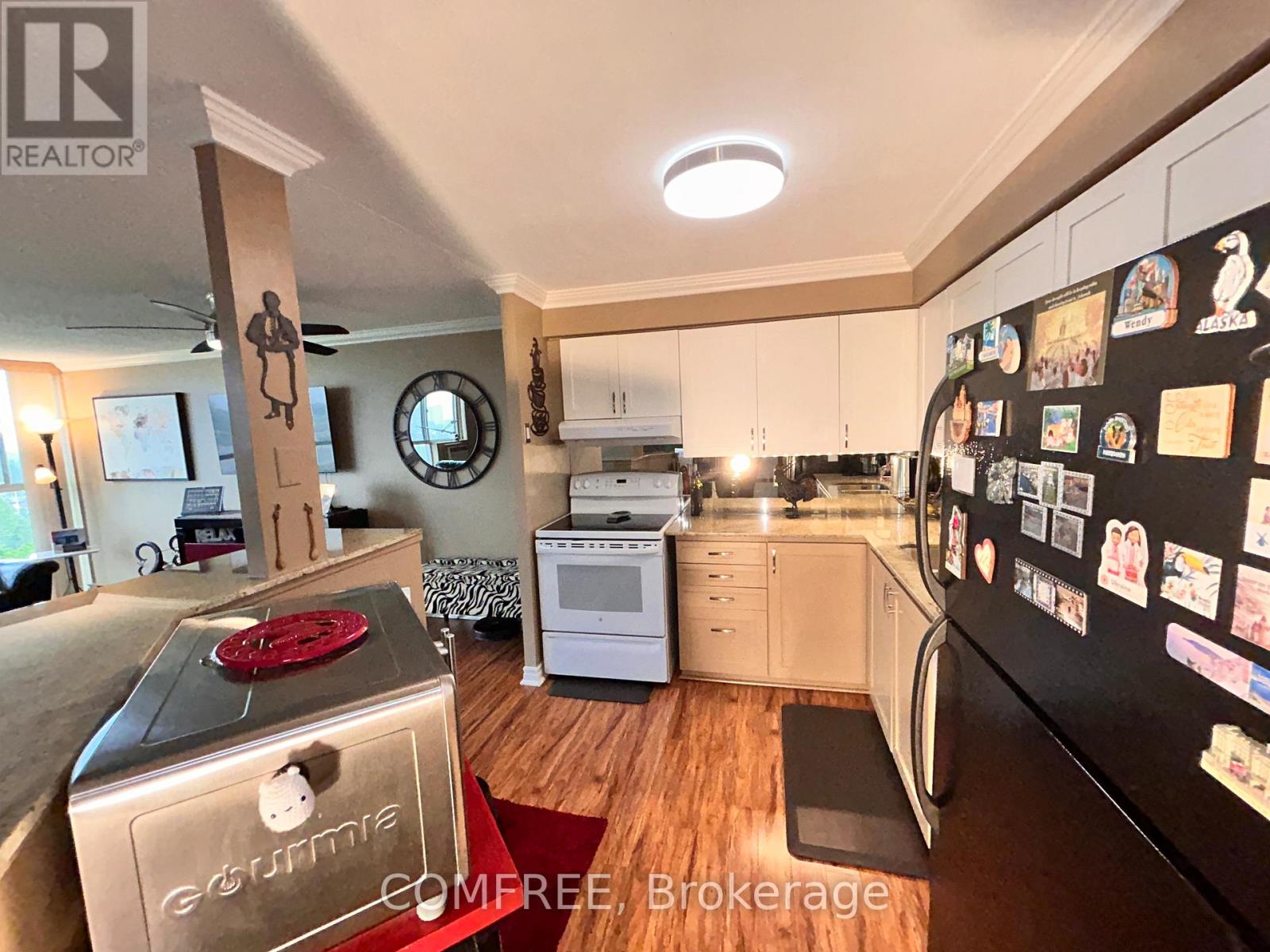 809 - 127 Belmont Drive, London South, Ontario  N6J 4J7 - Photo 17 - X12203071