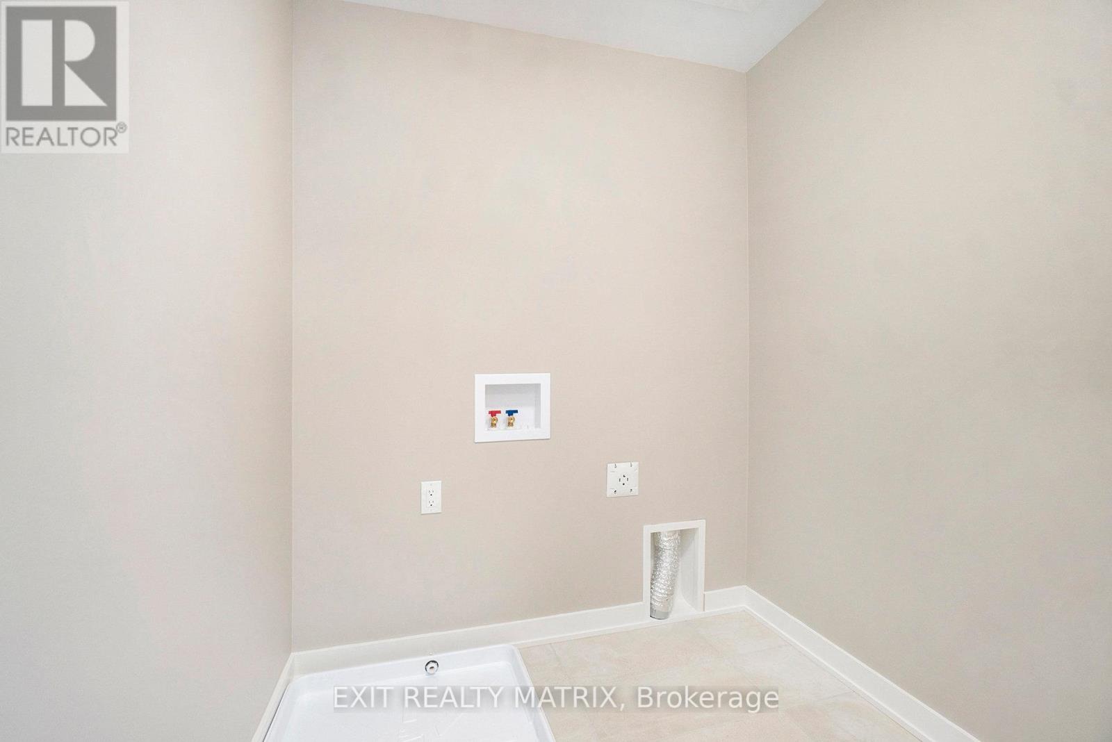 964 Cologne Street, Russell, Ontario  K0A 1W0 - Photo 16 - X12203128