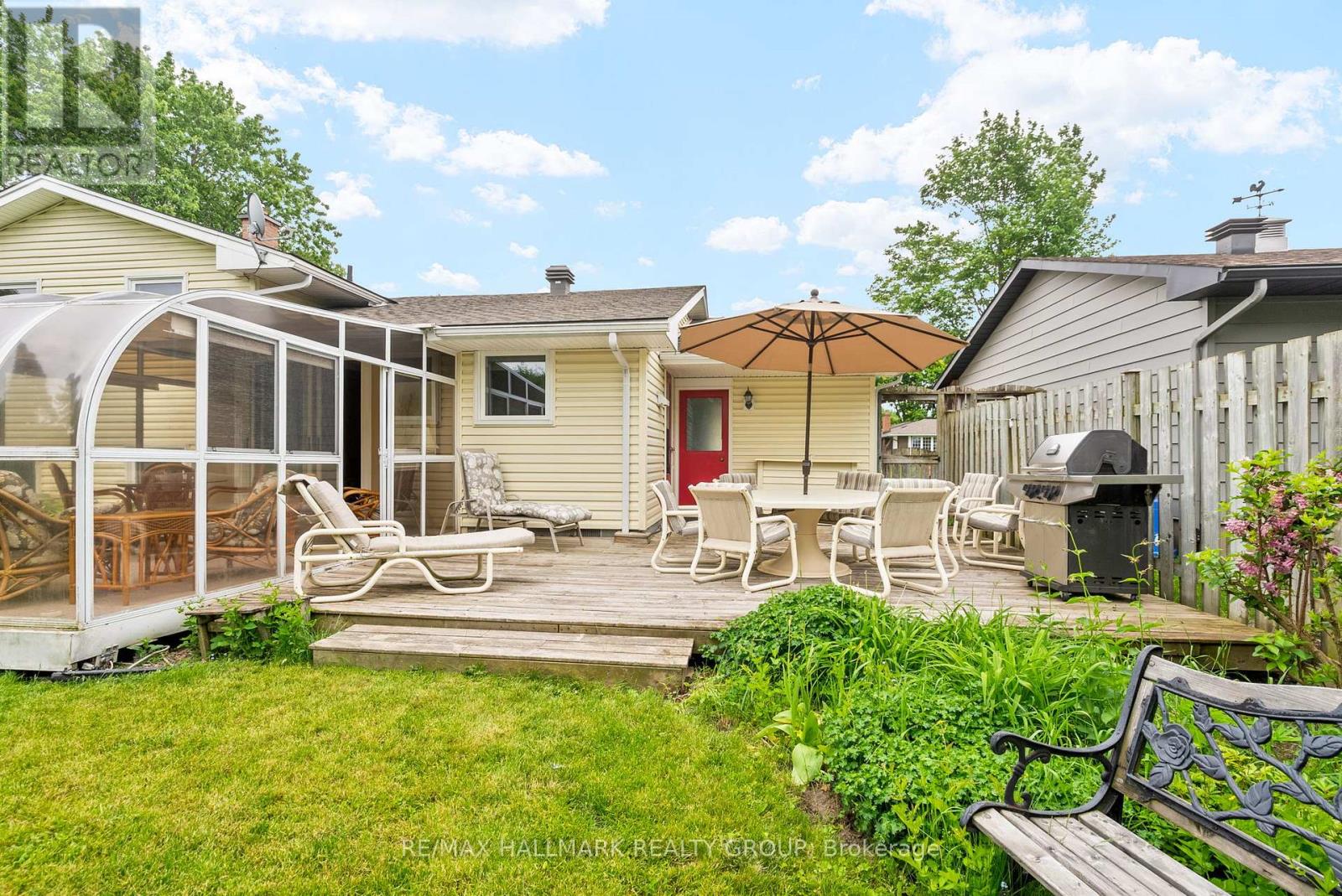 2143 Hubbard Crescent, Ottawa, Ontario  K1J 6L3 - Photo 30 - X12203169
