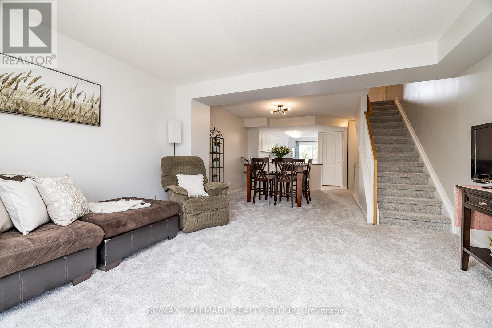 246 Cresthaven Drive, Ottawa, Ontario  K2G 6W4 - Photo 20 - X12203230