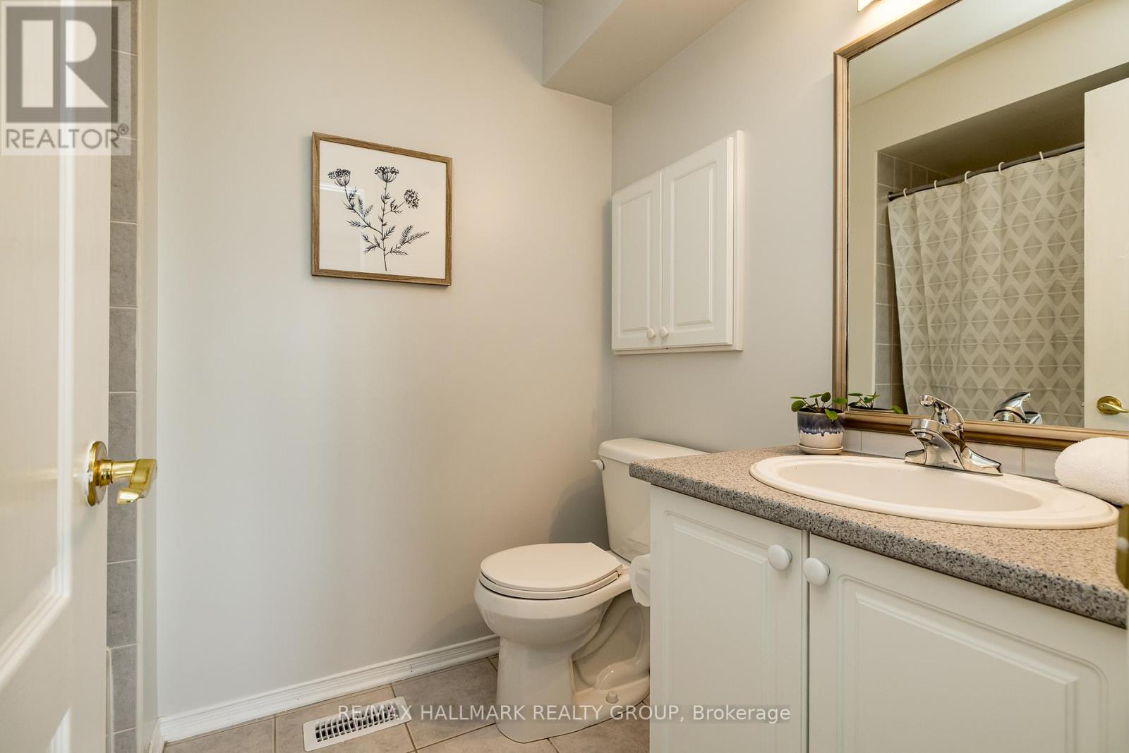 246 Cresthaven Drive, Ottawa, Ontario  K2G 6W4 - Photo 32 - X12203230
