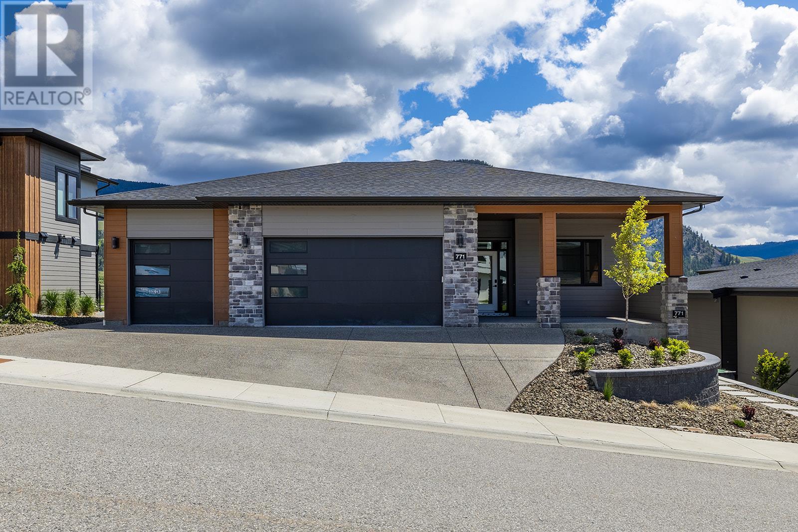 771 Carnoustie Drive, Kelowna, British Columbia  V1P 0A3 - Photo 1 - 10351186