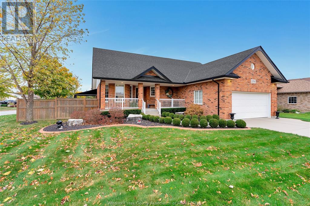 1594 Whitewood Drive, Lakeshore, Ontario  N0R 1A0 - Photo 2 - 25014384