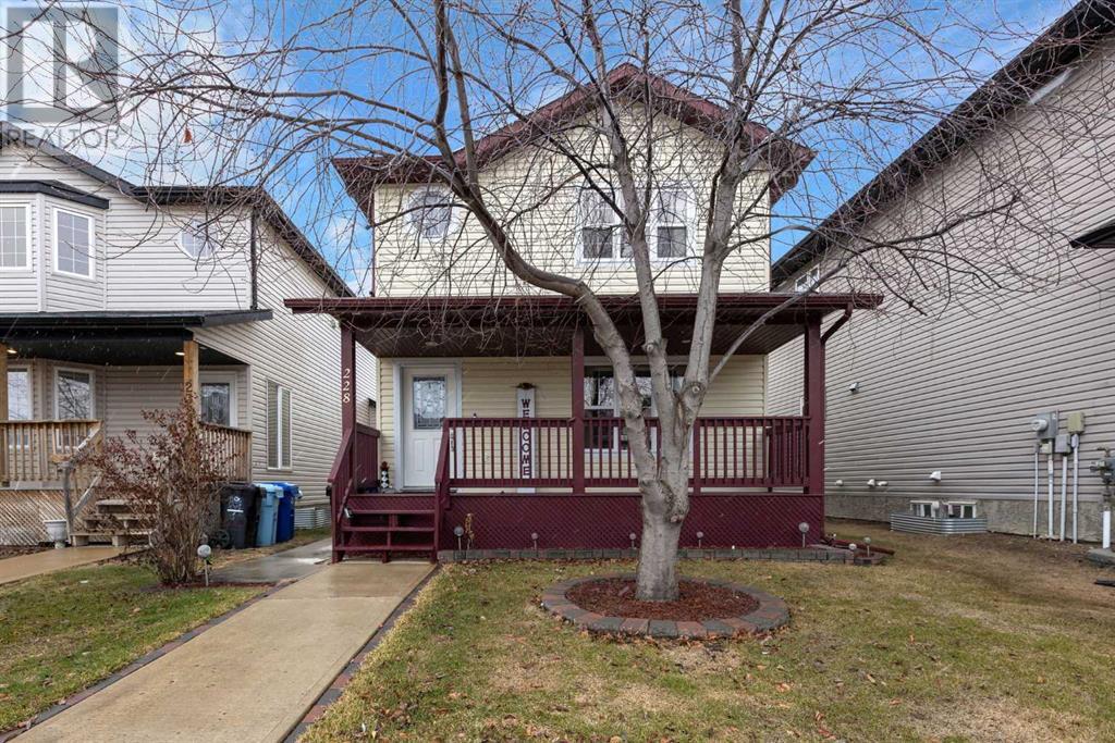 Property at 228 Coyote Crescent image 1