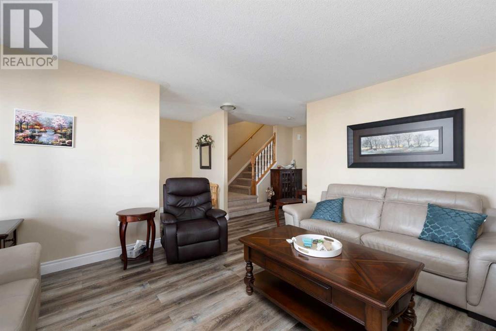 228 Coyote Crescent, Fort Mcmurray, Alberta  T9K 0C6 - Photo 5 - A2210760