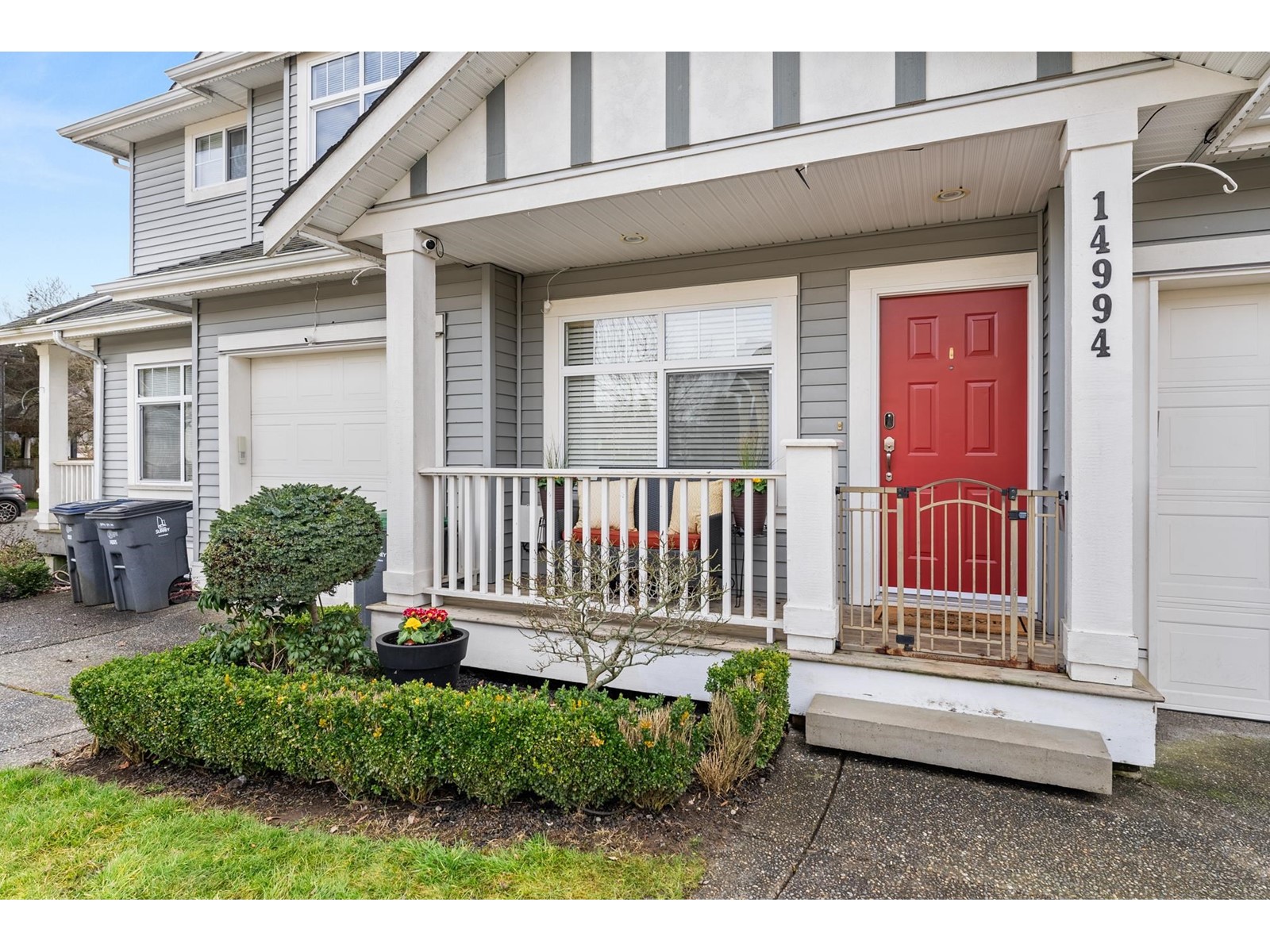 14994 59 Avenue, Surrey, British Columbia  V3S 3W8 - Photo 2 - R3007753