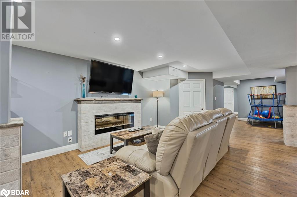72 Lake Crescent, Barrie, Ontario  L4N 6A6 - Photo 26 - 40737873